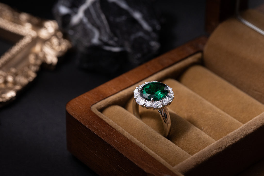 925 Sterling Silver Emerald Oval Halo Jewelry Set