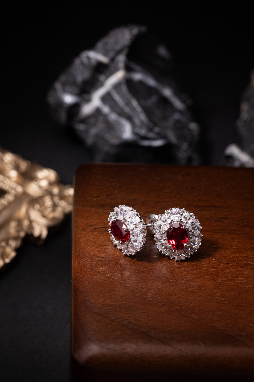 925 Sterling Silver Ruby Oval Halo Jewelry Set