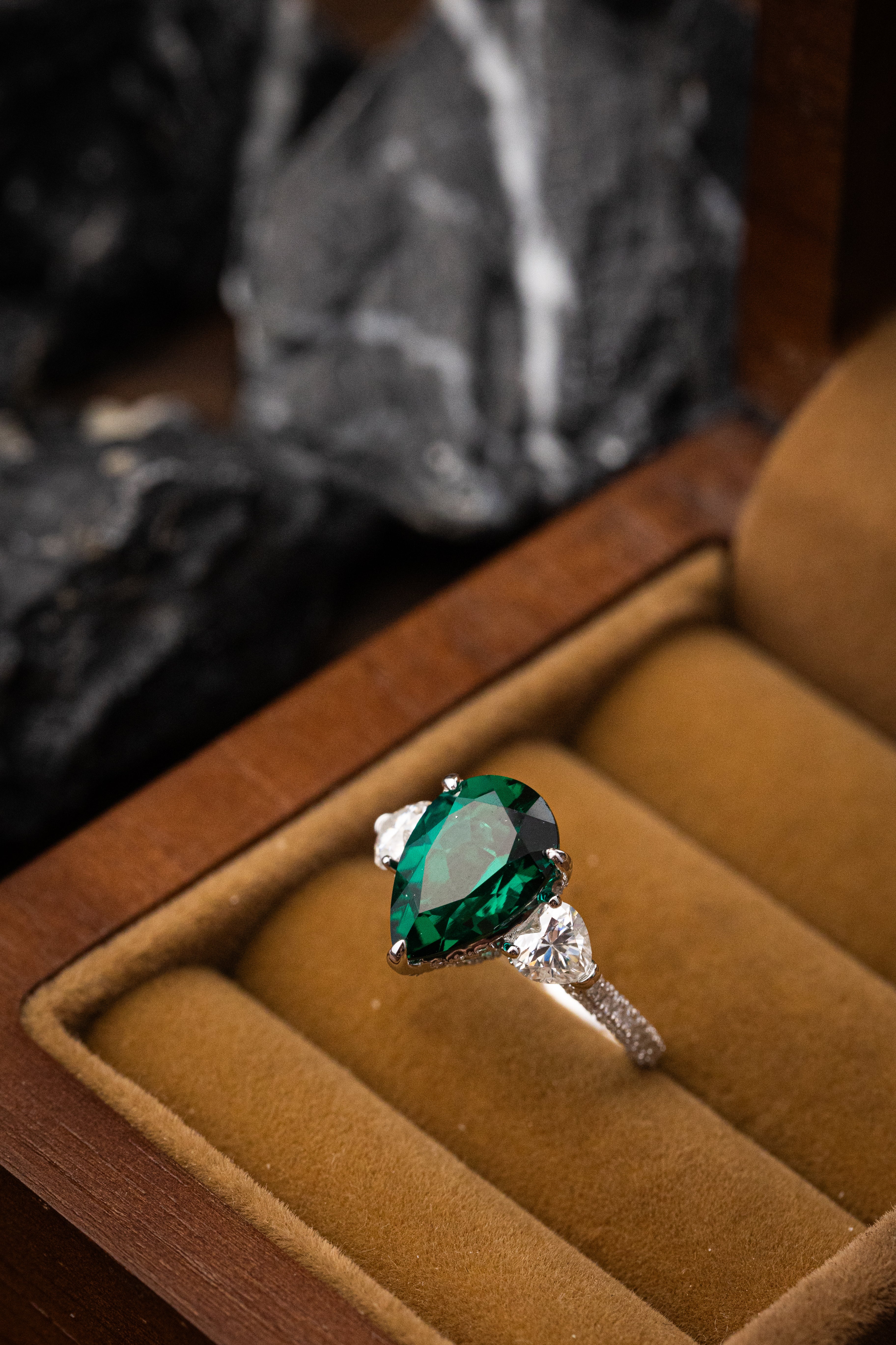 Nysera Muzo Emerald Ring