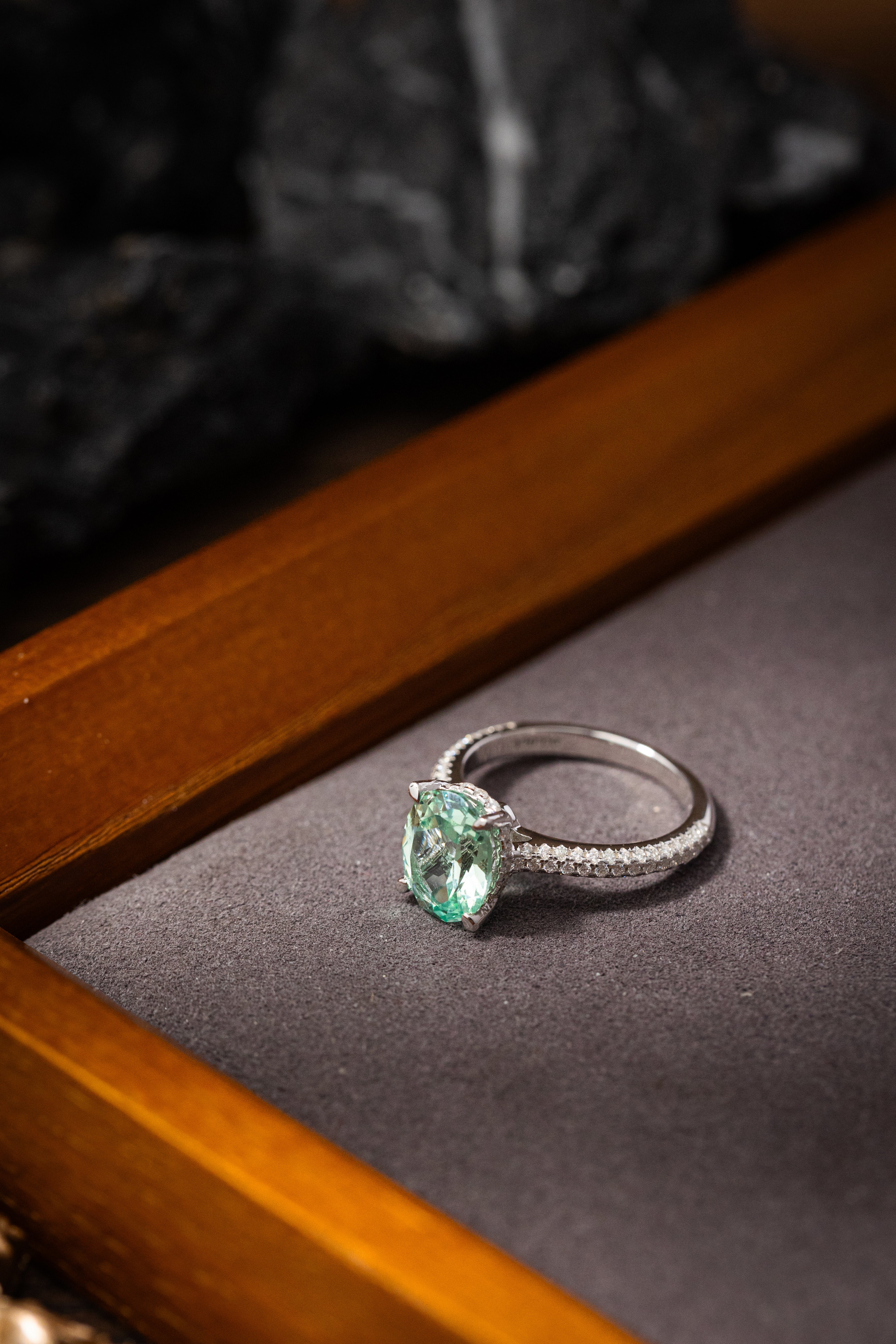 Nysera Sapphire Oval Ring