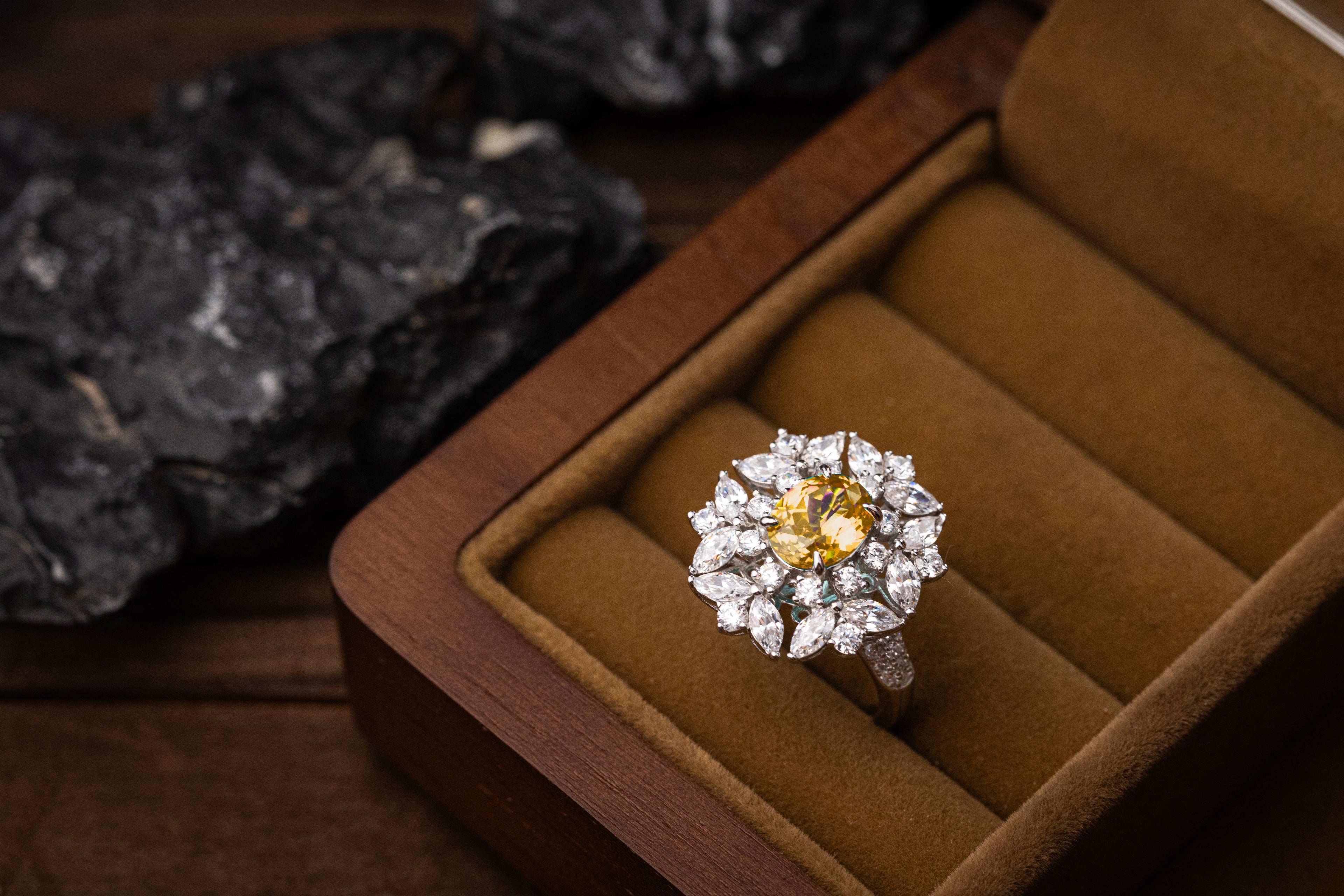 Nysera Canary Sapphire Ring
