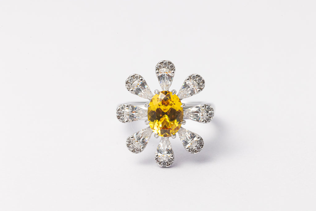 Nysera Canary Sapphire Ring