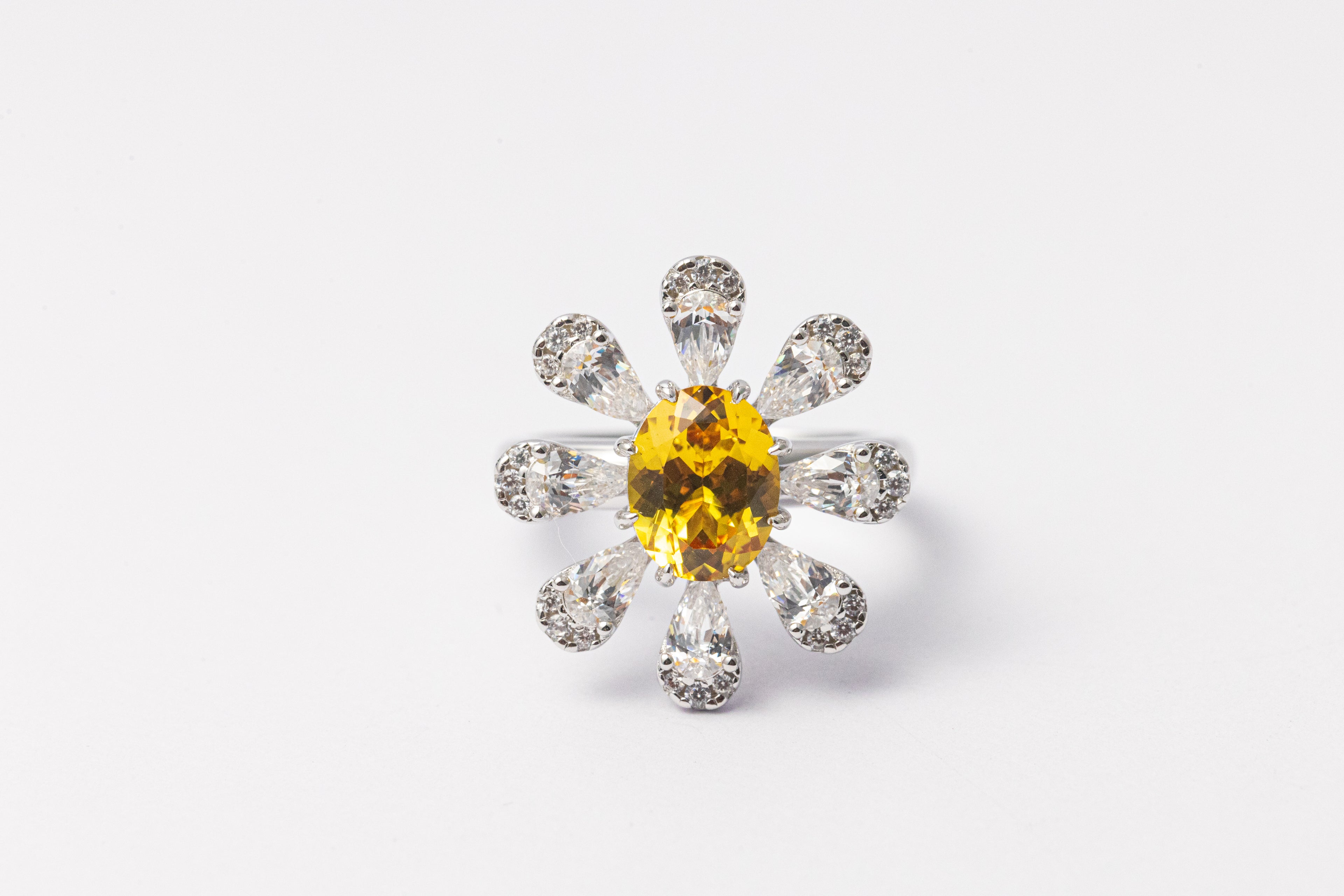 Nysera Canary Sapphire Ring